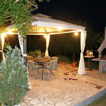 Apartment Karolina - Green Oasis Pula Exterior photo
